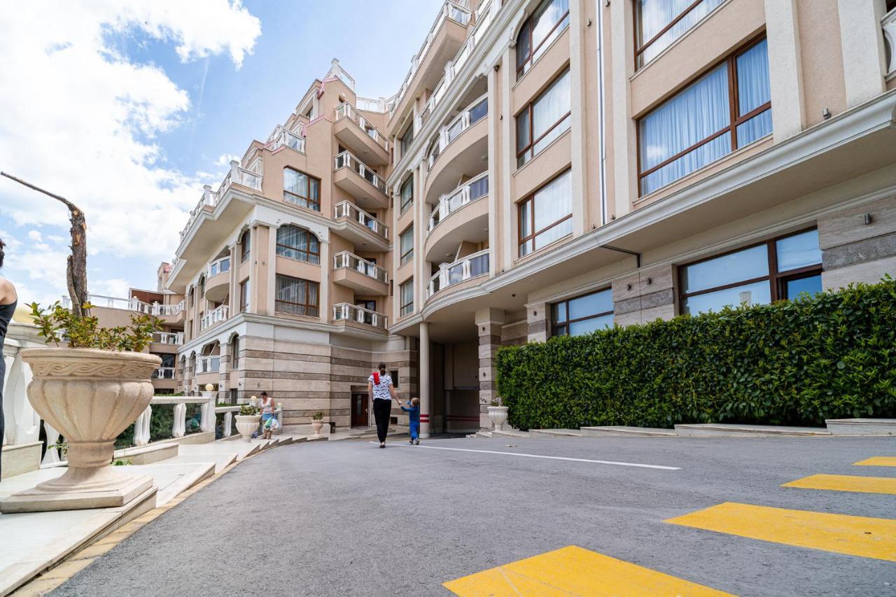 גולדן סנדס La Mer Luxury Apartments מראה חיצוני תמונה