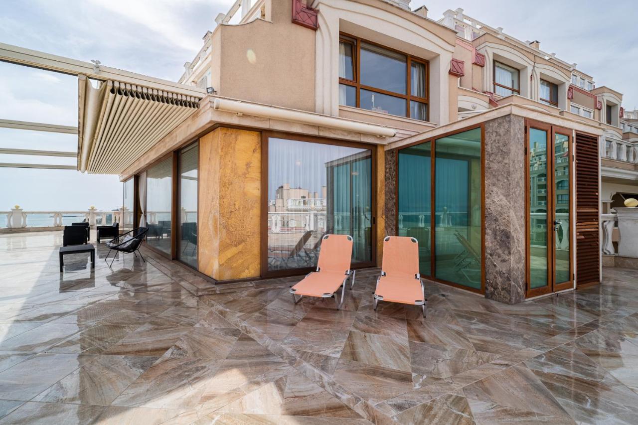 גולדן סנדס La Mer Luxury Apartments מראה חיצוני תמונה